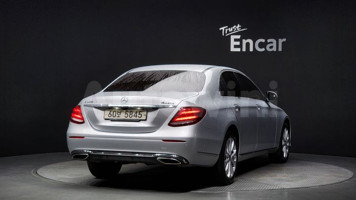 Mercedes Benz E Class 2018 — 2