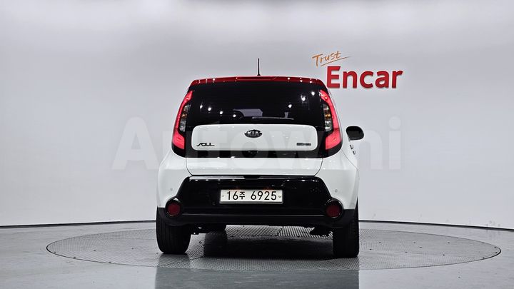 Kia Soul 2015 — 4