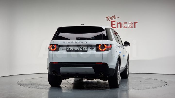 Land Rover Discovery Sport 2016 — 4
