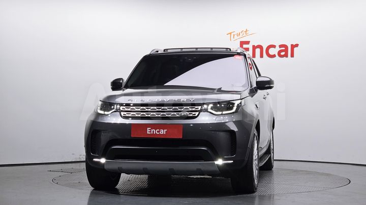 Land Rover Discovery 2019 — 3