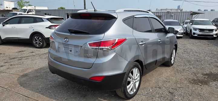 Hyundai Tucson 2010 — 5