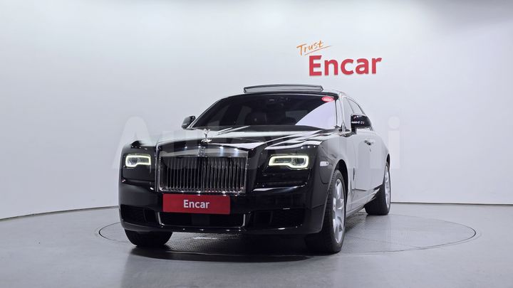 Rolls Royce Ghost 2020 — 3