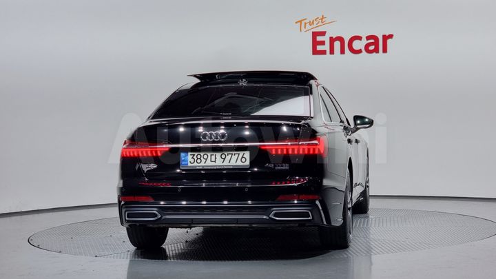 Audi A6 2022 — 4