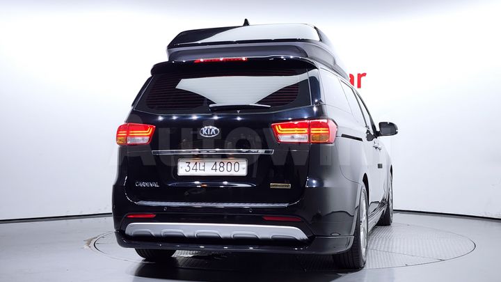 Kia Carnival 2018 — 4