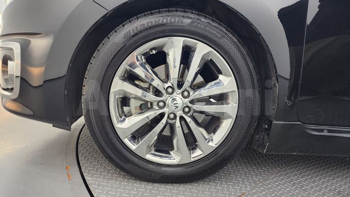 Kia Carnival 2018 — 5