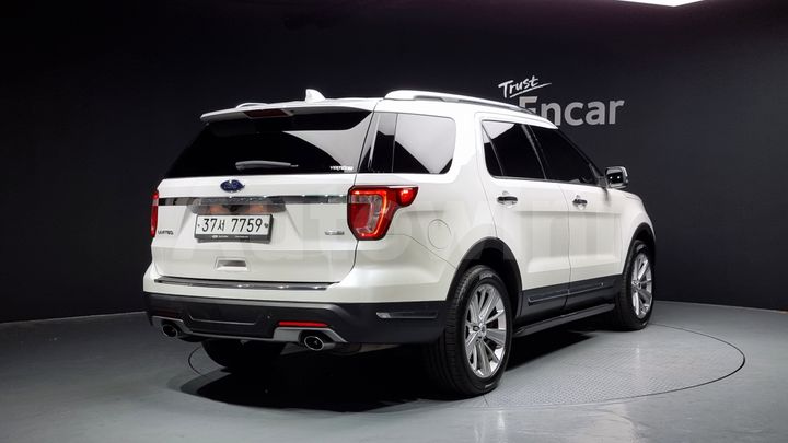 Ford Explorer 2019 — 2