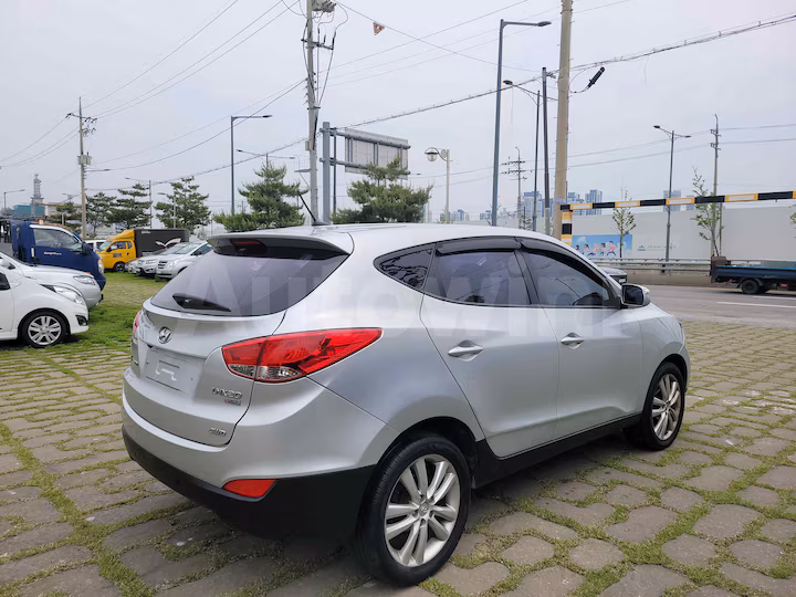 Hyundai Tucson 2010 — 5