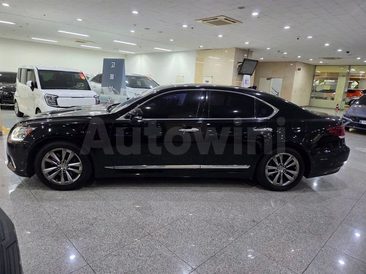 Lexus LS 2016 — 3