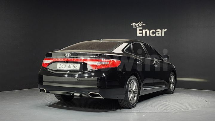 Hyundai Grandeur 2015 — 2