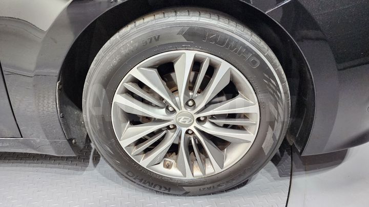Hyundai Grandeur 2015 — 5