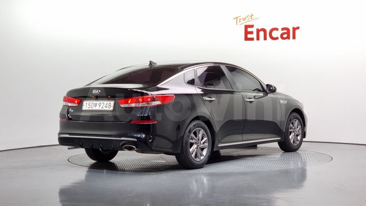 Kia K5 2019 — 2