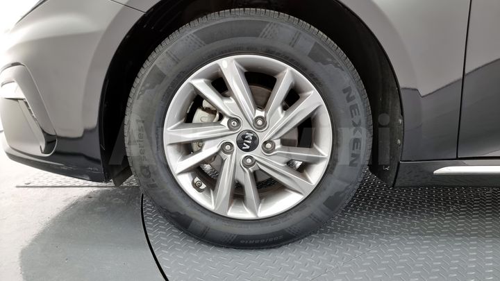 Kia K5 2019 — 5