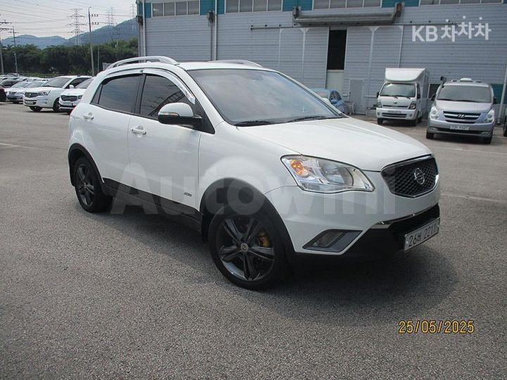 KGM (Ssangyong) Korando 2011 — 3