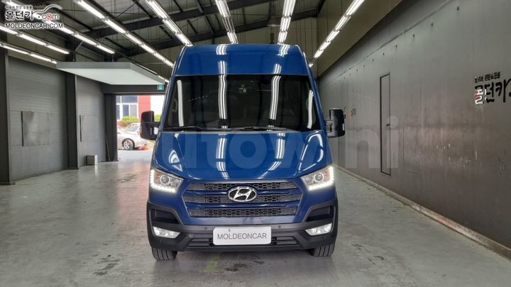 Hyundai Solati 2017 — 3