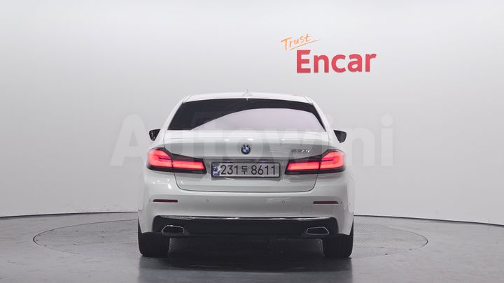 BMW 5 Series 2021 — 4