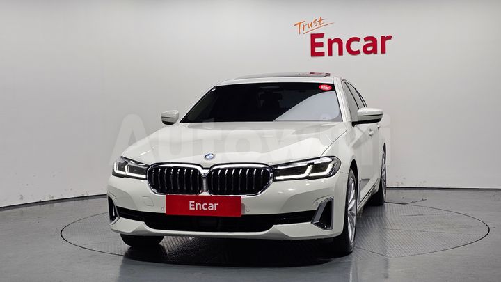 BMW 5 Series 2022 — 3