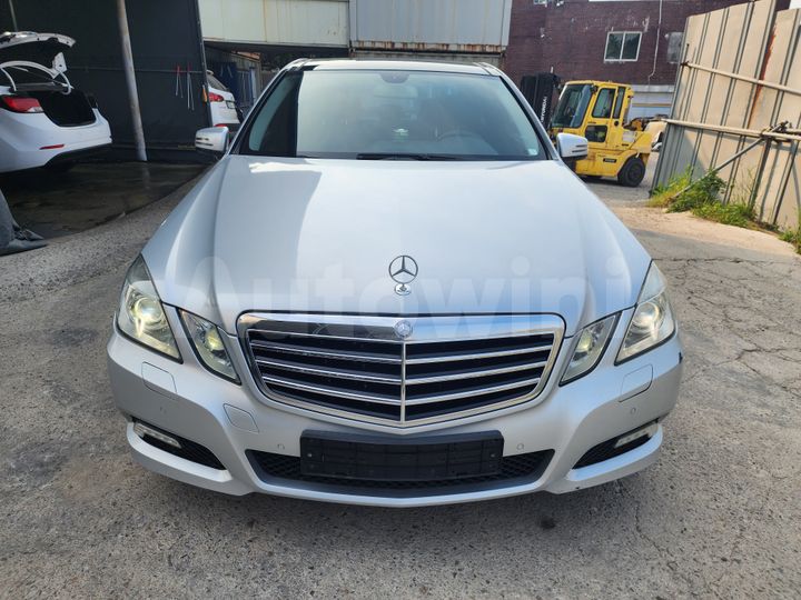 Mercedes-Benz E Class 2010 — 2