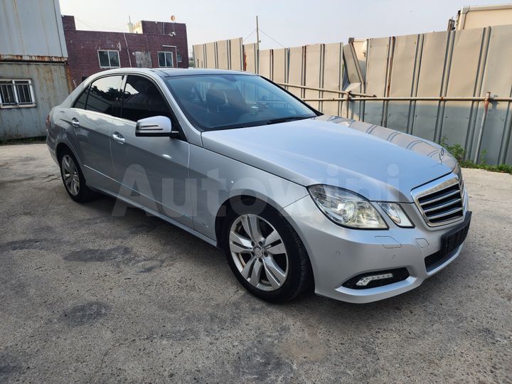 Mercedes-Benz E Class 2010 — 3