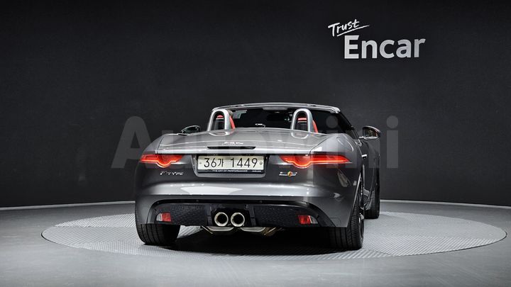 Jaguar F Type 2017 — 4