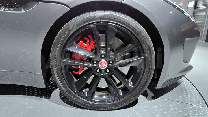 Jaguar F Type