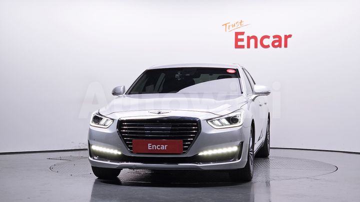 Genesis EQ900 2017 — 3