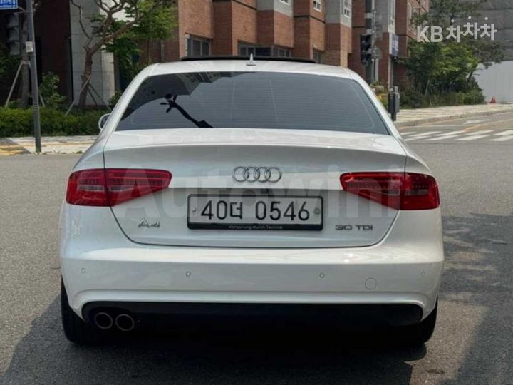 Audi A4 2016 — 4