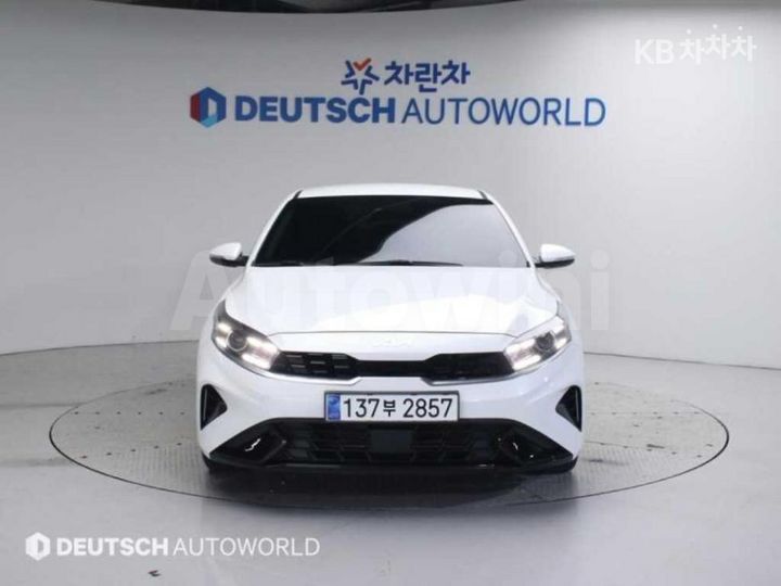 Kia K3 2022 — 3