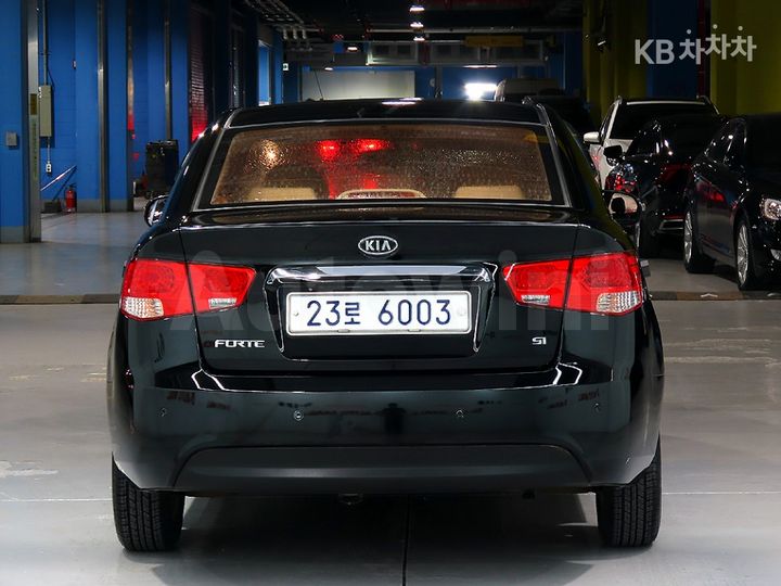 Kia Forte 2010 — 3