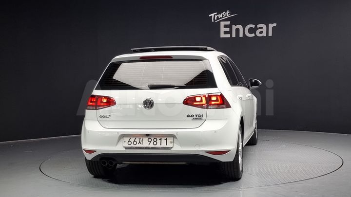 Volkswagen Golf 2015 — 4