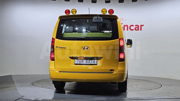 Hyundai Starex 2018 — 4