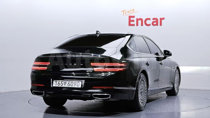 Genesis G80 2022 — 2
