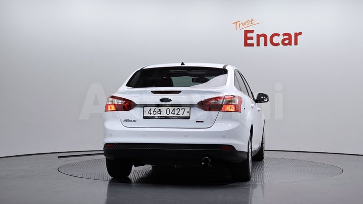 Ford Focus 2015 — 4
