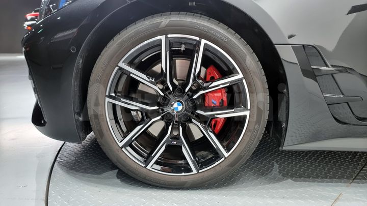 BMW 4 Series 2025 — 5