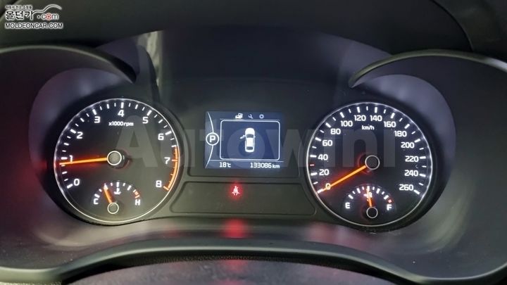Kia K5 2017 — 5