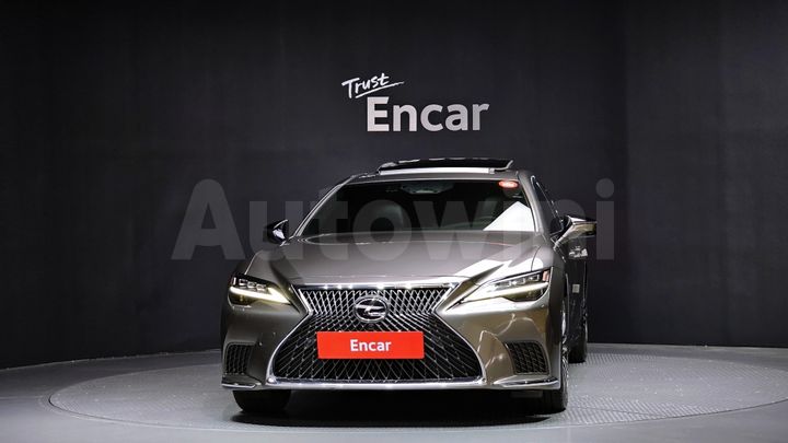 Lexus LS 2024 — 3