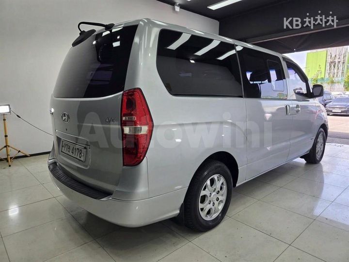 Hyundai Starex 2008 — 5