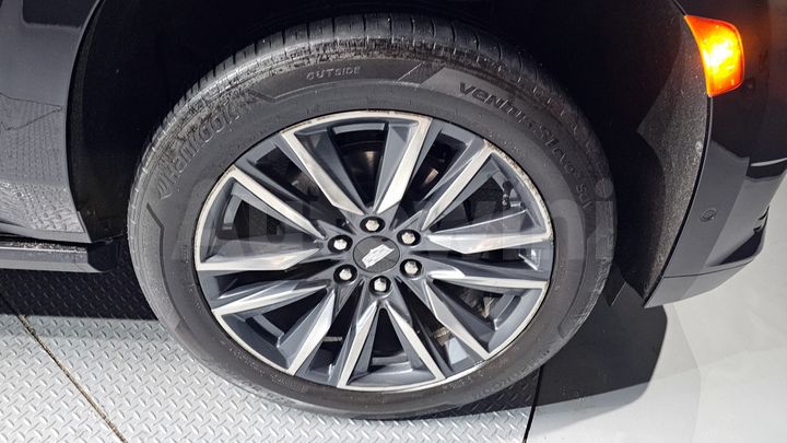 Cadillac Escalade 2022 — 5