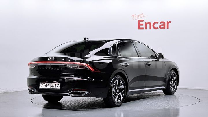 Hyundai Grandeur 2021 — 2