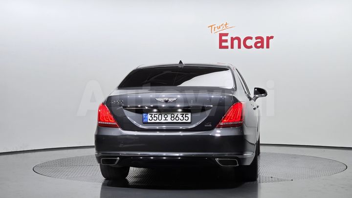Genesis EQ900 2016 — 4