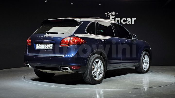 Porsche Cayenne 2011 — 2