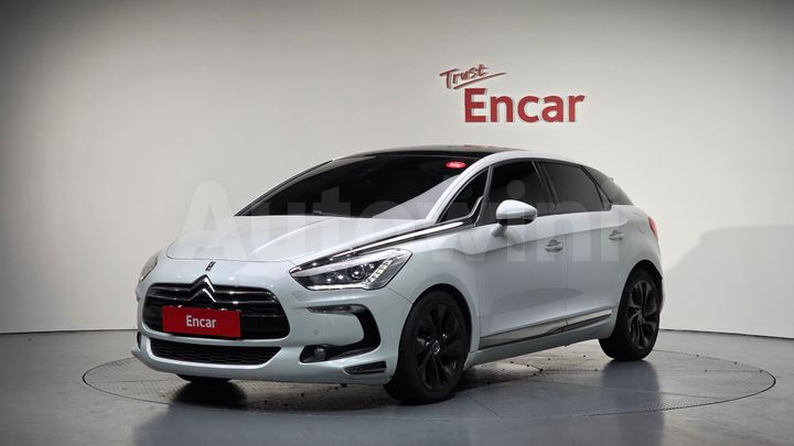 Citroen DS5