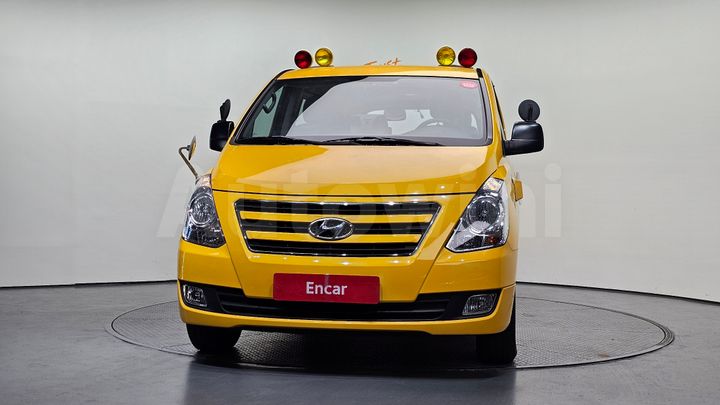 Hyundai Starex 2017 — 3