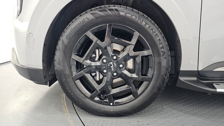 Kia Carnival 2025 — 5