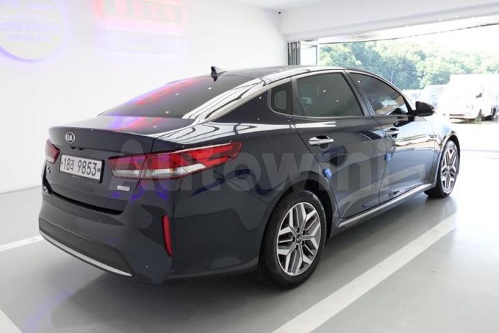 Kia K5 2020 — 4