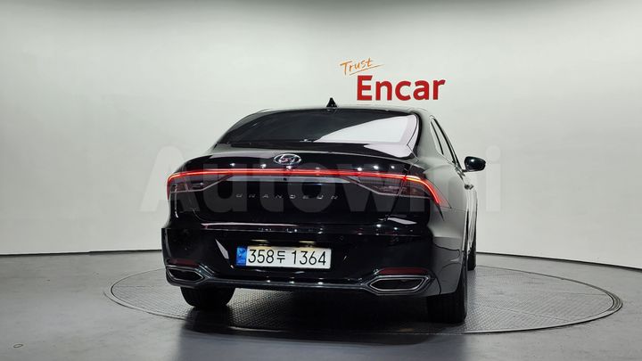 Hyundai Grandeur 2021 — 4