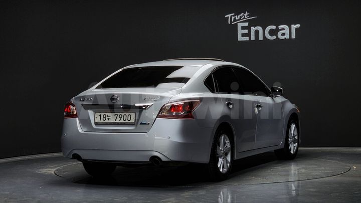 Nissan Altima 2013 — 2