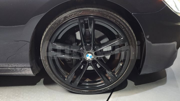 BMW 6 Series 2012 — 5