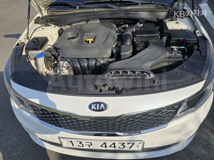 Kia K5 2017 — 5