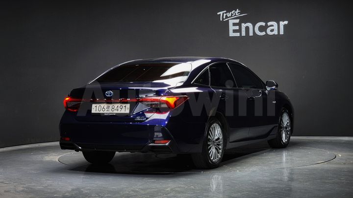 Toyota Avalon 2021 — 2