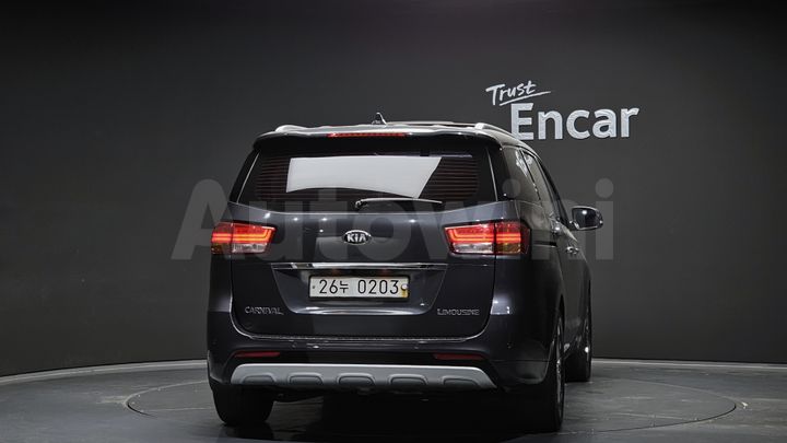 Kia Carnival 2017 — 4